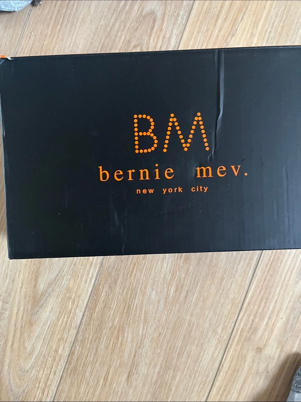 Bernie Mev women’s TW Jodie lace up Sneakers   New with box. Sky velvet color 41